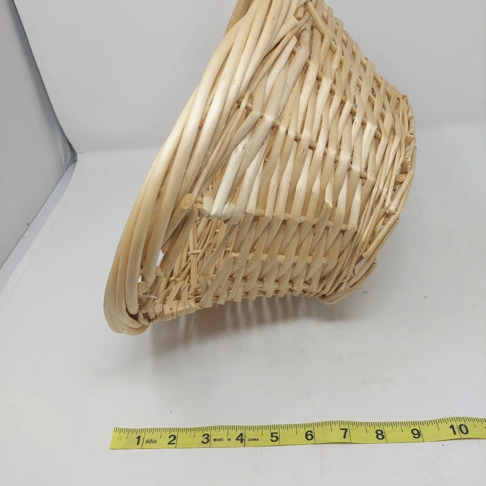 Willow Oval Wicker Basket Cut Out Handles Tan Storage Decorative Gift 16x10x8